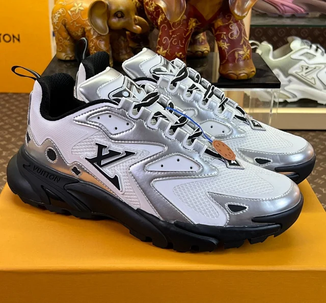 Louis Vuitton Sneakers High-Top Chunky Mesh product detail image 5