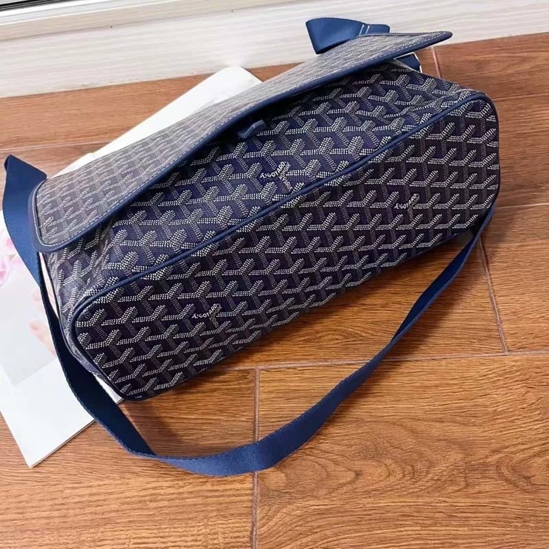 Goyard Shoulder Bags Flap Messenger Bag image 4