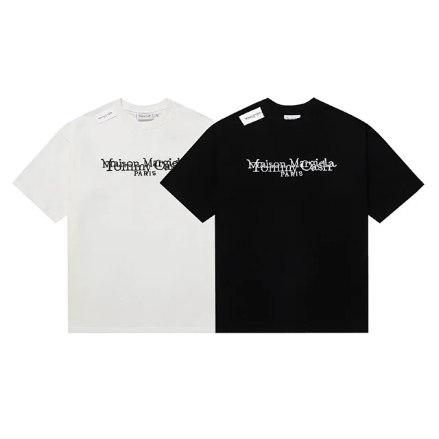 Maison Margiela T-Shirts Crew Neck Graphic product detail image 12