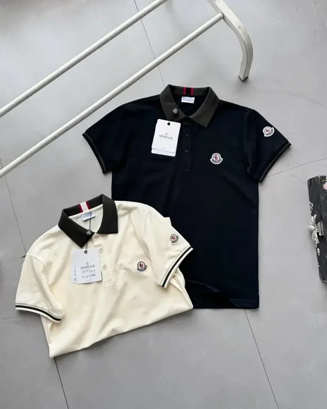 Moncler Shirts Short-Sleeve Polo Shirt with Contrast Collar and Logo Patches product detail image 5