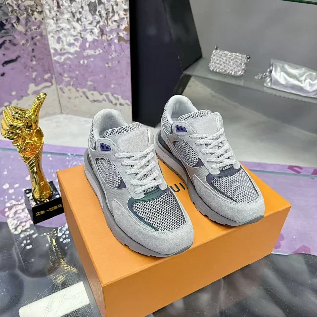 Louis Vuitton Sneakers Run Away Mesh and Suede product detail image 10