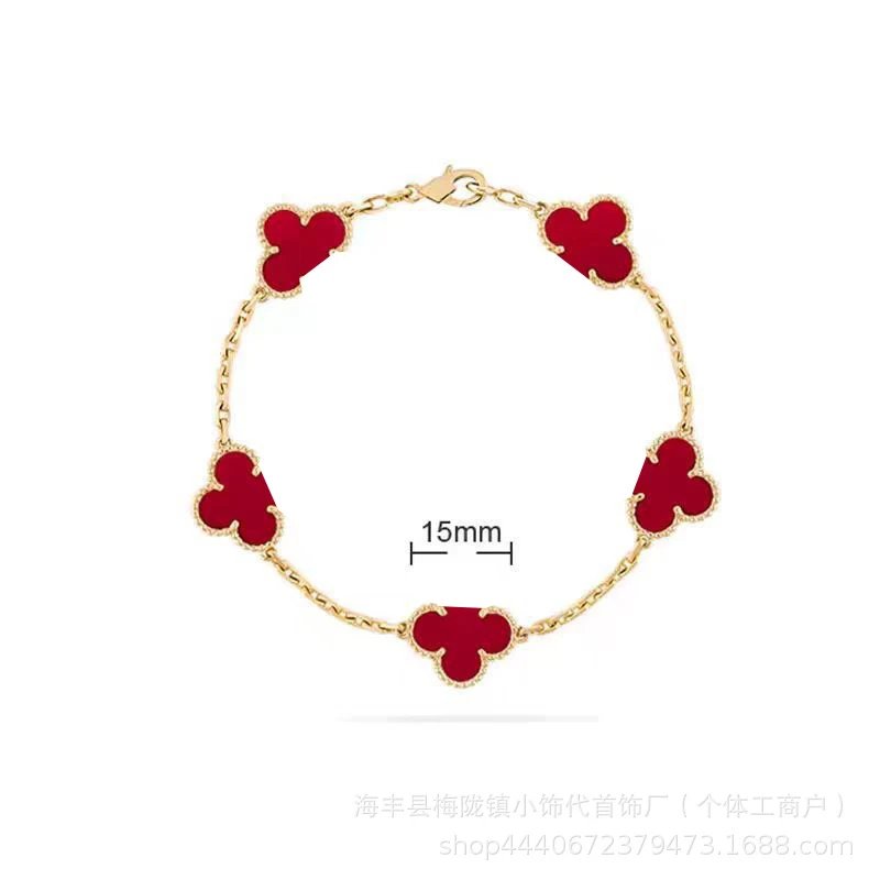 Unbranded Jewelry Five-Flower Clover Bracelet — Red agate golden color