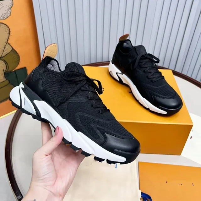 Louis Vuitton Sneakers Knitted lace-up chunky sole product detail image 2