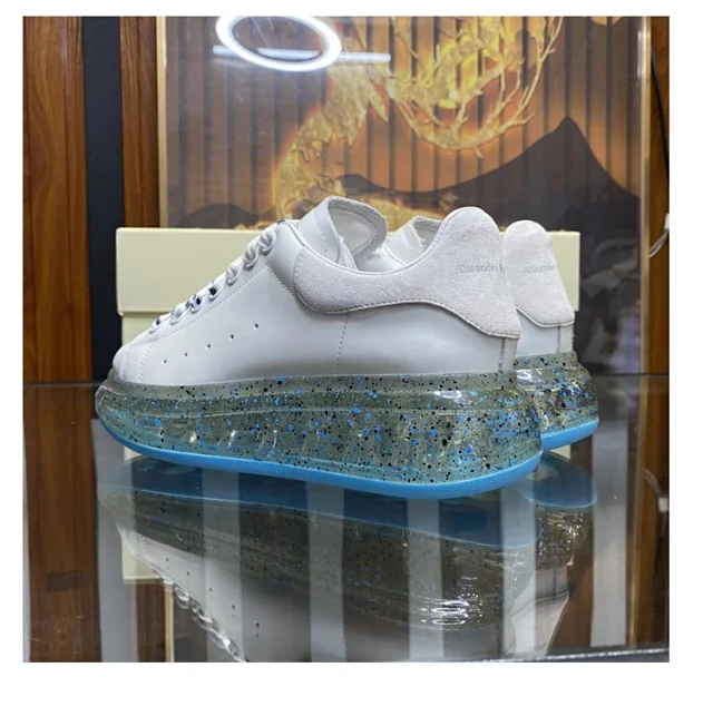 Alexander McQueen Sneakers Leather low-top with transparent air-cushion sole product detail image 16
