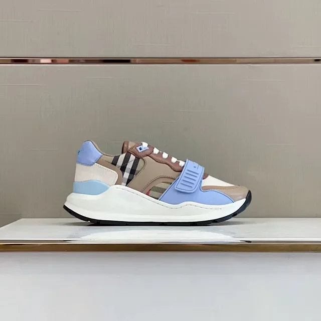 Burberry Sneakers Check-panel strap product detail image 22