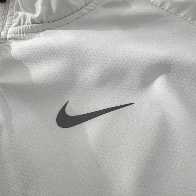 Nike Jackets Hooded lightweight windbreaker product detail image 28