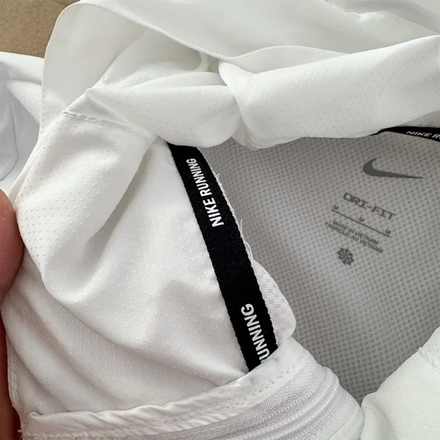 Nike Jackets Hooded lightweight windbreaker product detail image 22