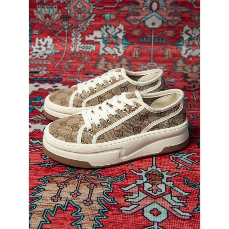 Gucci Sneakers Low-Top Platform Canvas image 2