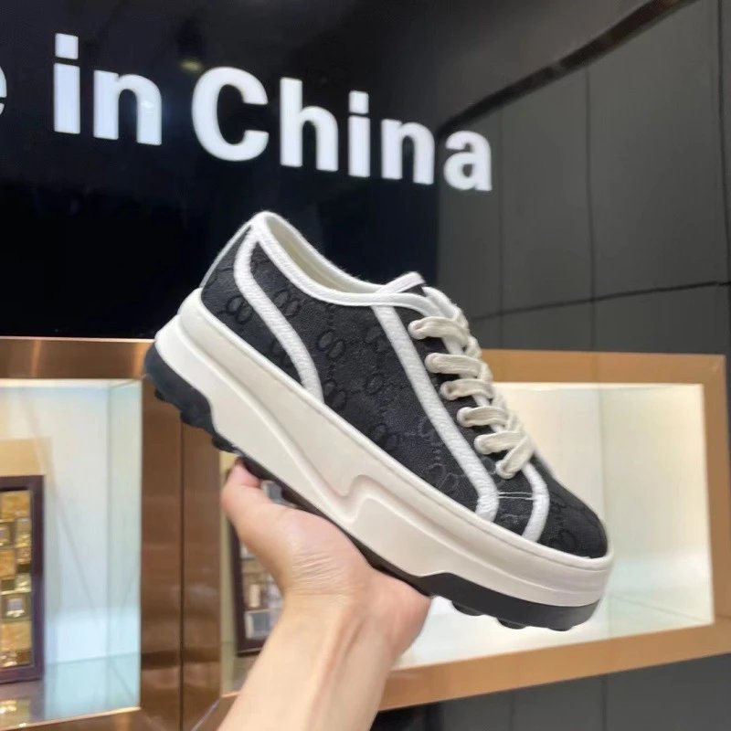Gucci Sneakers Low-Top Platform Canvas image 4