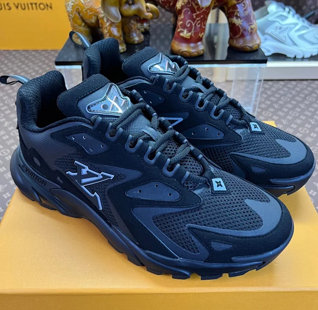 Louis Vuitton Sneakers High-Top Chunky Mesh product detail image 7