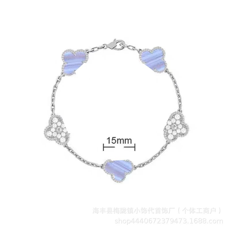 Unbranded Jewelry Five-Flower Clover Bracelet — purple chalcedony diamond white gold