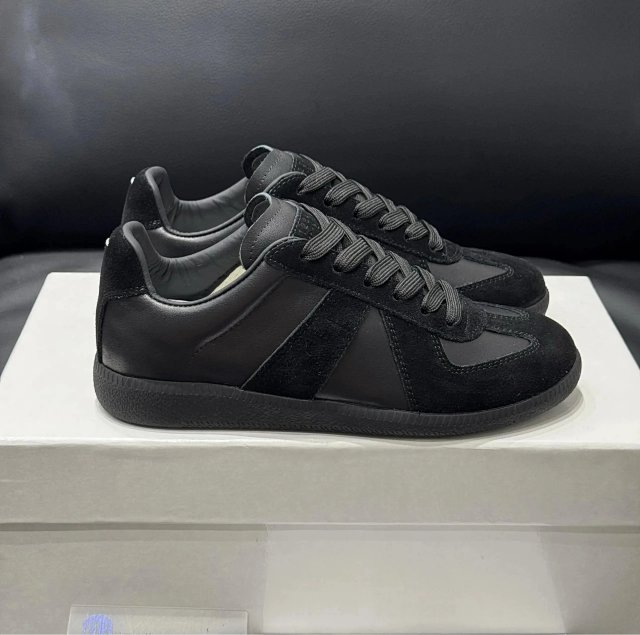 Replica shoes: seller detail photo 2