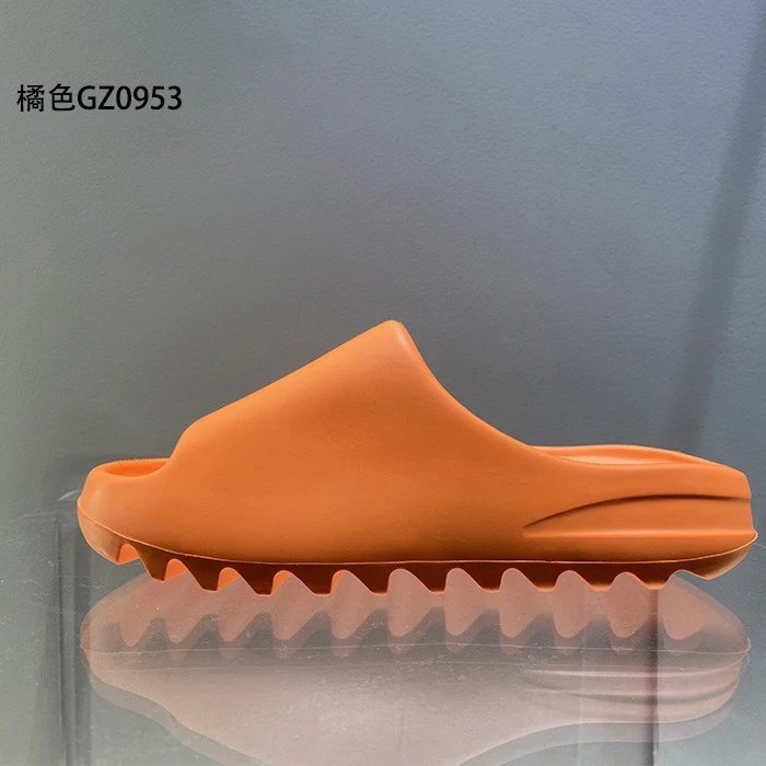 YZ Slippers (1:1) High Quality