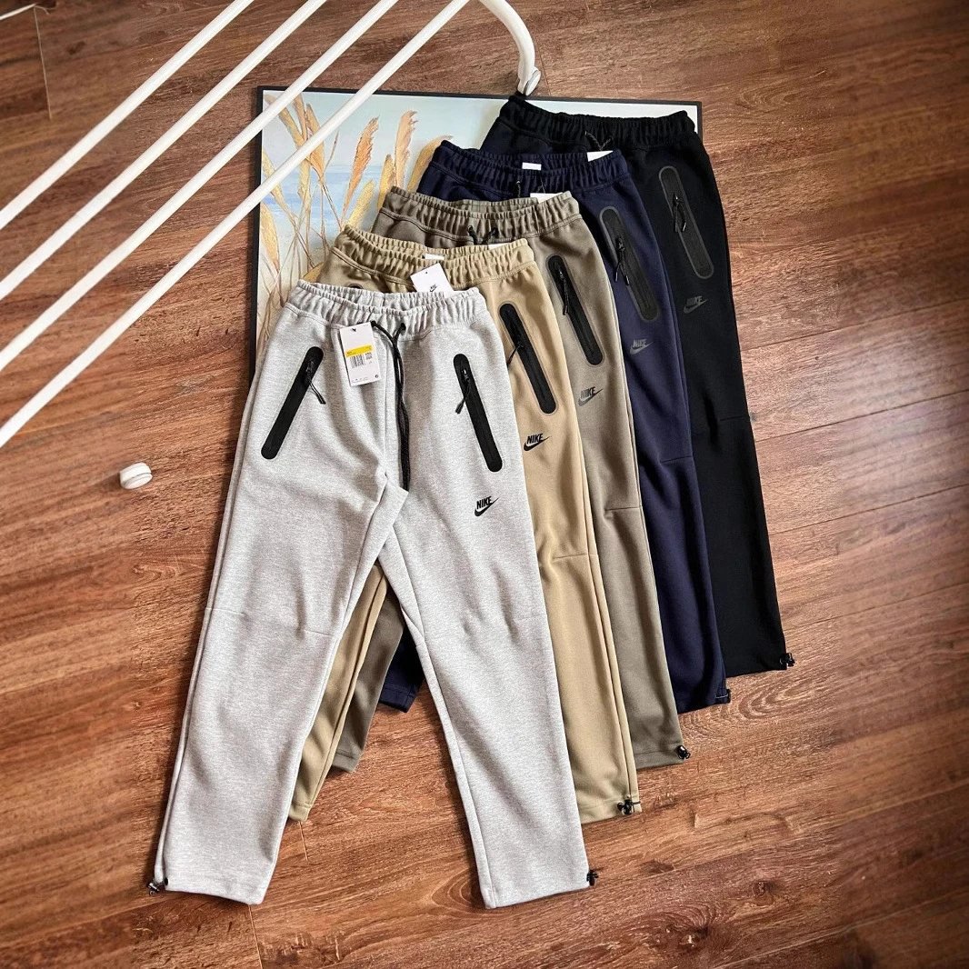Nike Tech Sweatpants