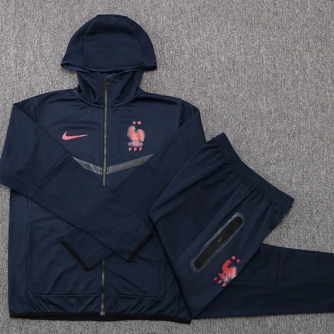 Nik hoodie set