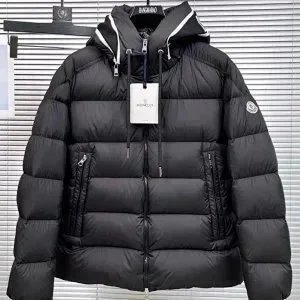 32 Black