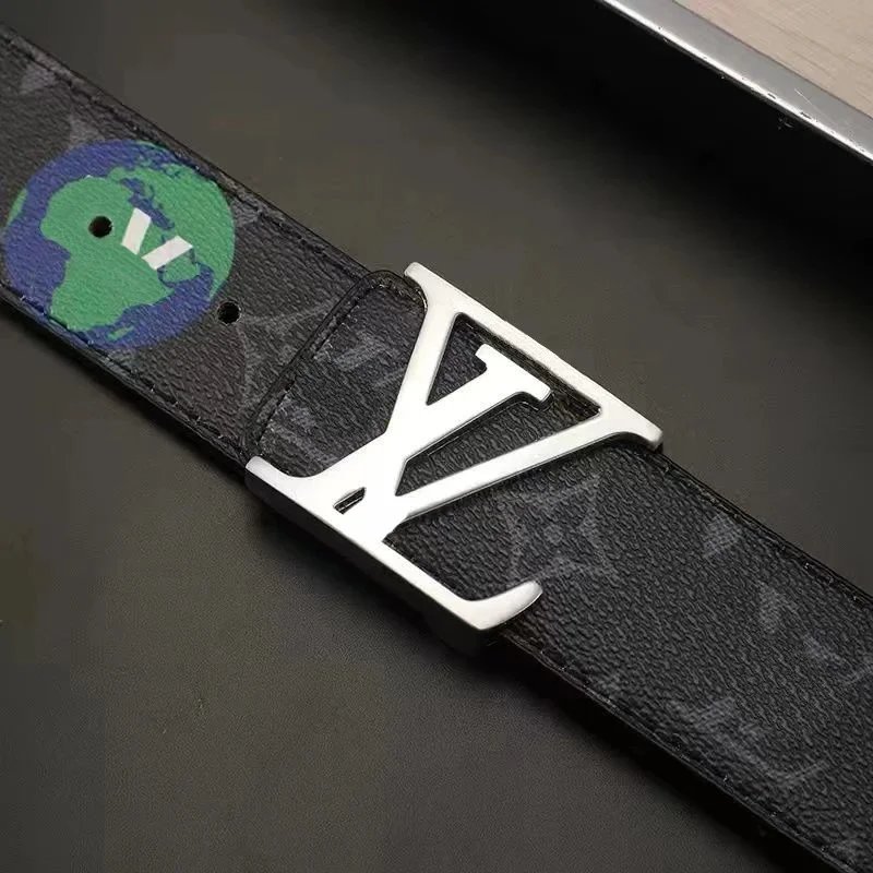 Black Plain Silver Buckle [Complimentary Punch]