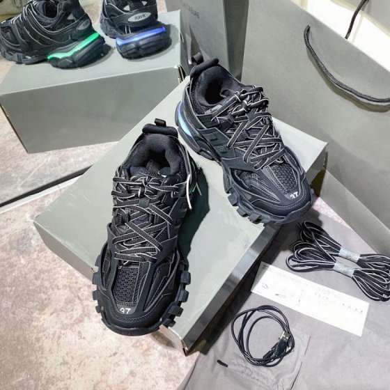 B+trk trendy shoes
