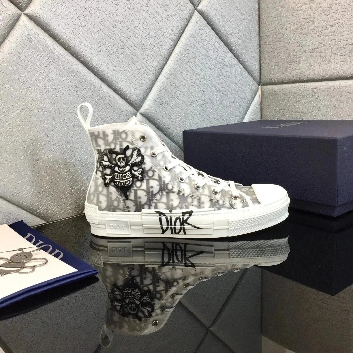 Dior B23 Sneakers photo 5
