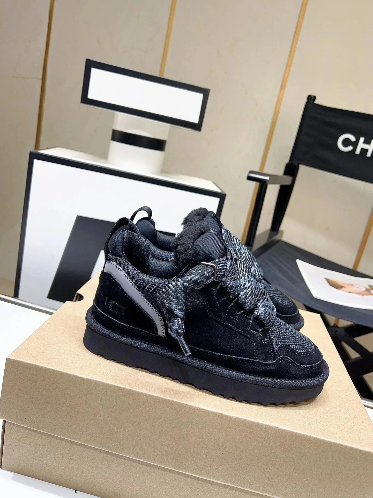 u Shoes