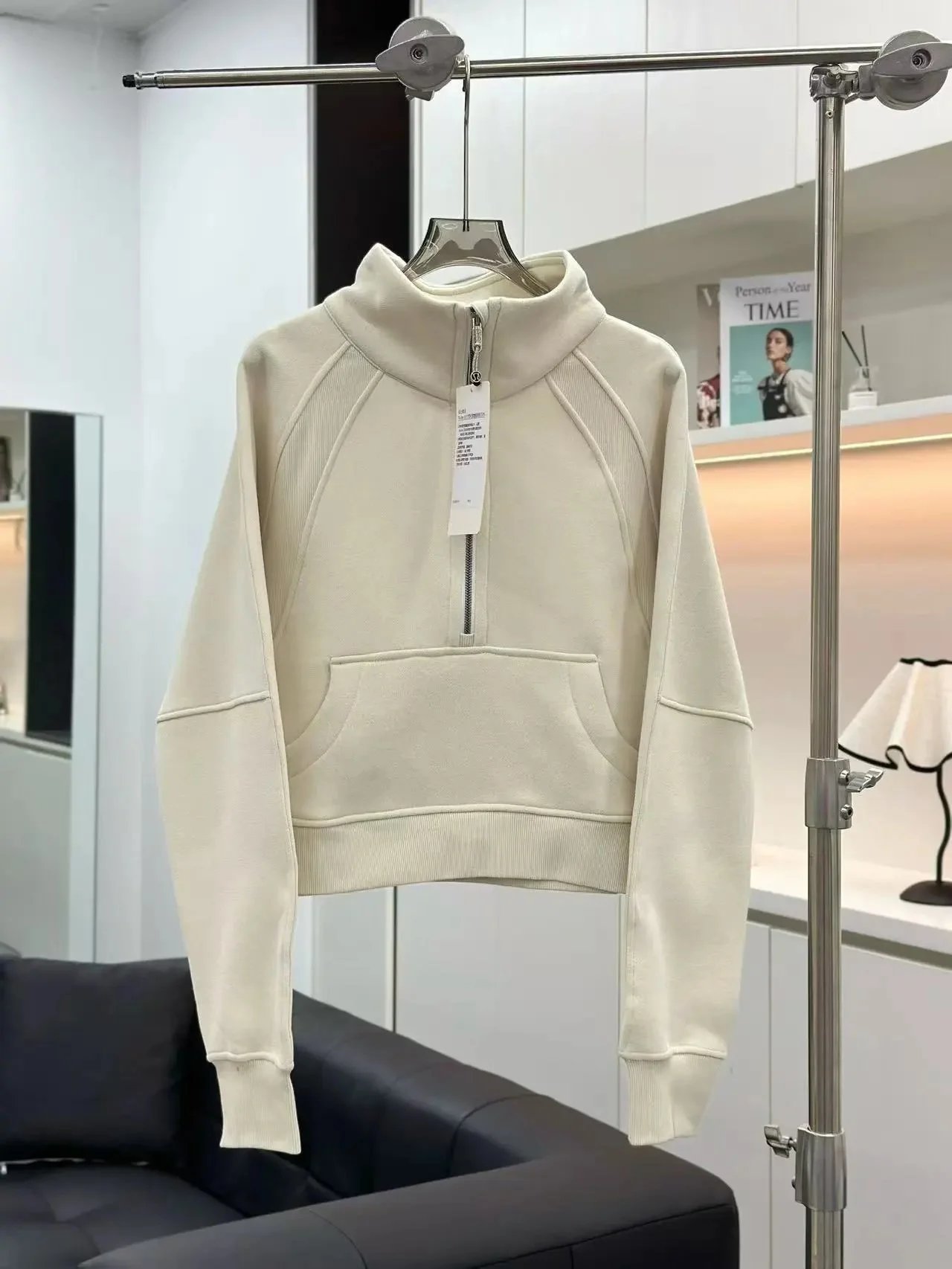 Mibai hoodie