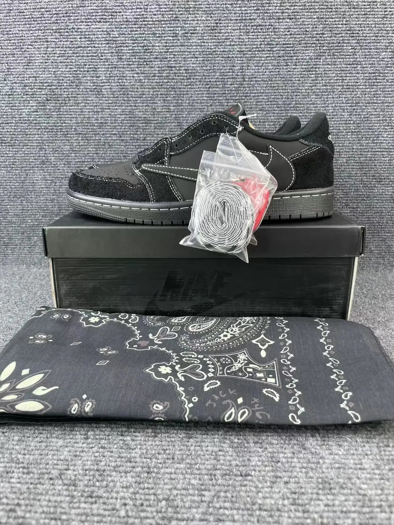 5.0 black SKU image