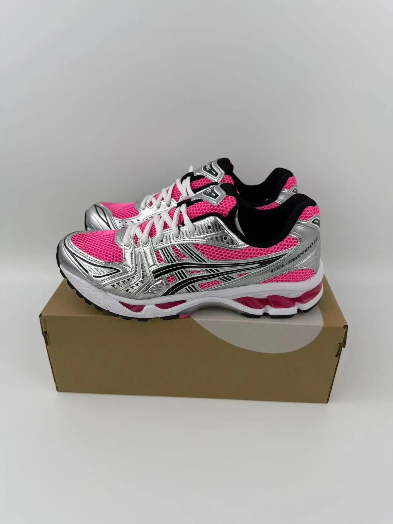 700 silver pink SKU image