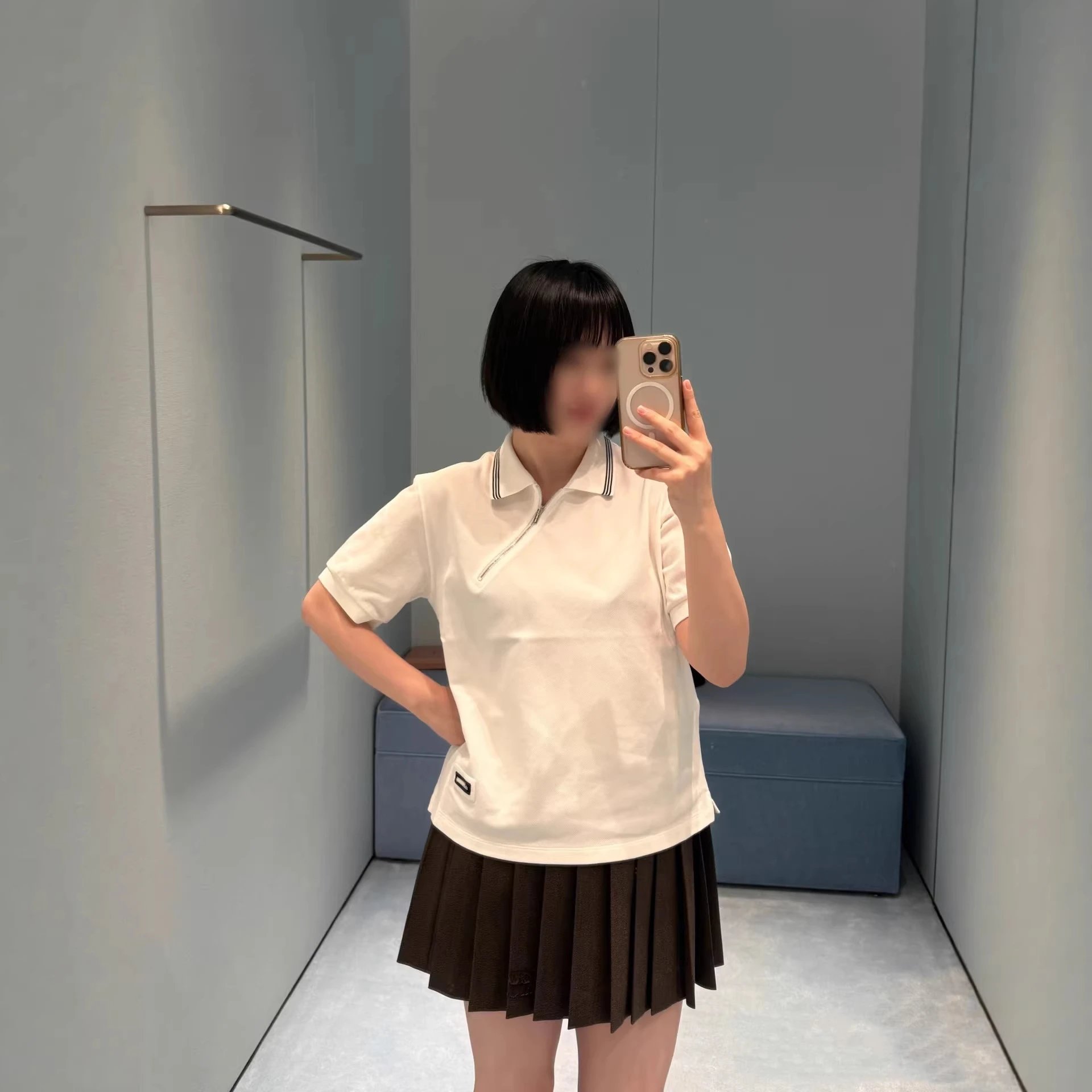 Cream Half-Zip Collar Polo Shirt Brown Pleated Skirt Set