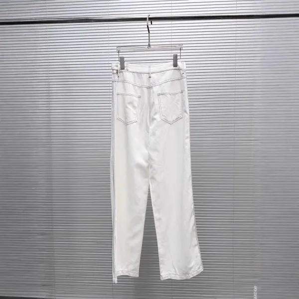 Design White Contrast-Stitch Straight-Leg Jeans - 5