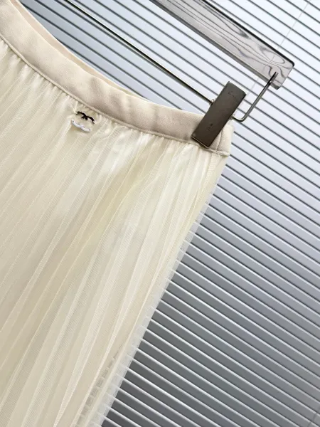Chanel Pleated Tulle Lace Skirt Black - 8