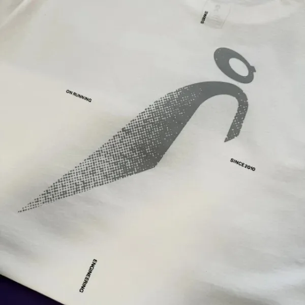Design Abstract Graphic Oversized T-Shirt White - 34