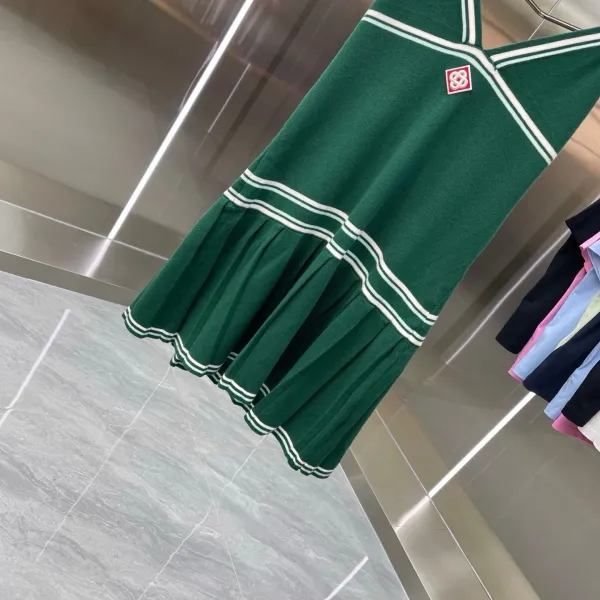 Design Knit Halter Dress with V-Neck and Pleated Hem in Forest Green - 15