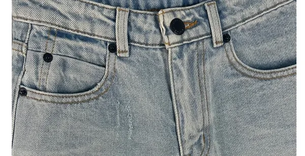 Design Distressed High-Waisted Frayed Hem Denim Shorts - 18