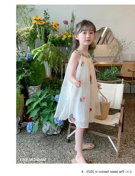 Design Floral Embroidered Linen Dress White Kids - 8