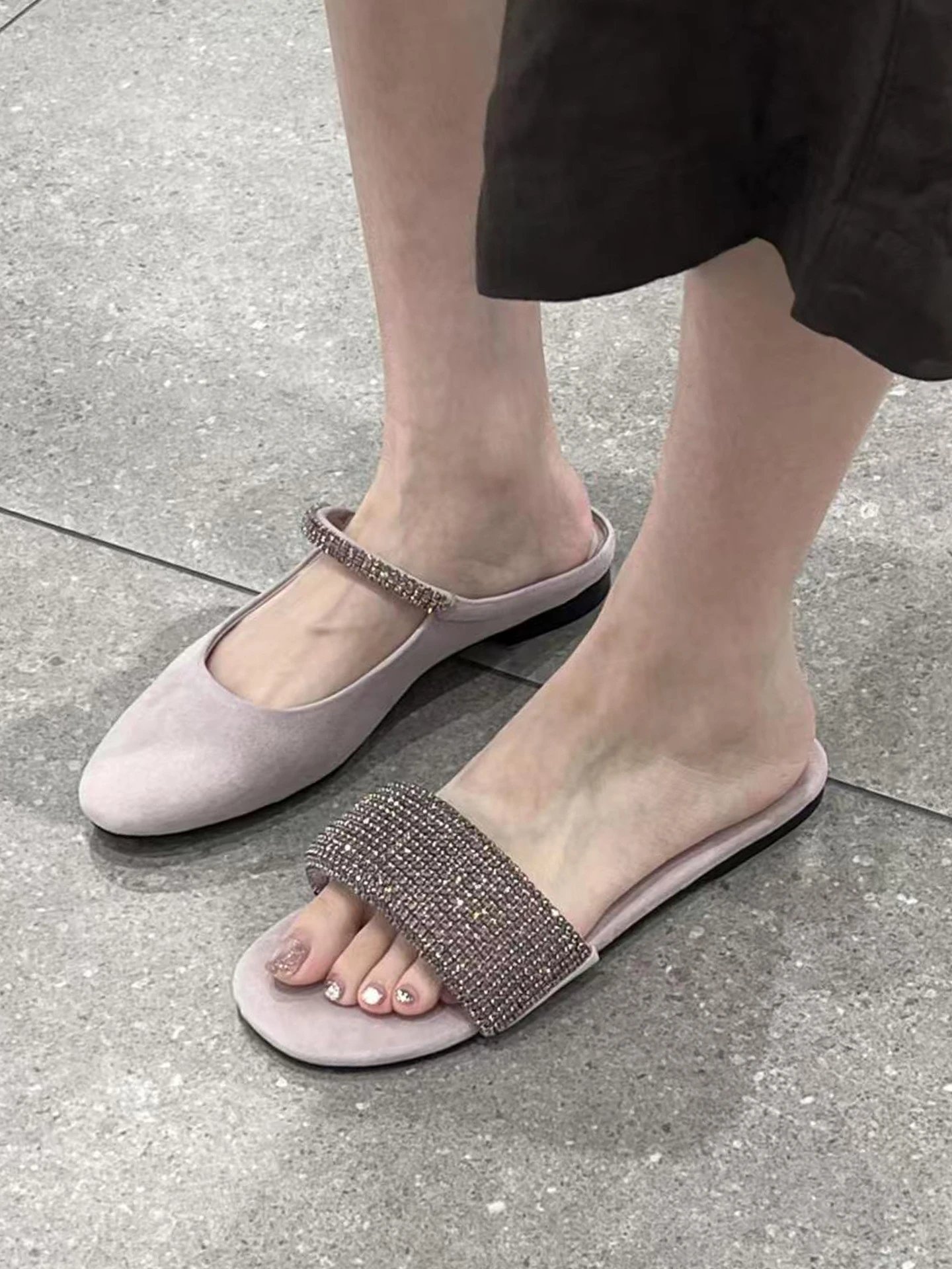 Design Crystal-Embellished Suede Slide Sandals in Blush Pink Slippers - 10