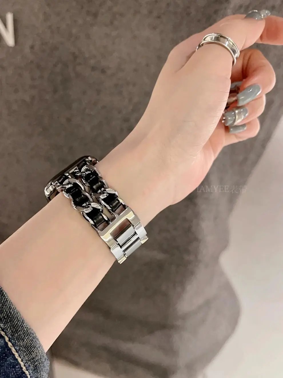 Apple Watch with Rose Gold Metal Link Bracelet Smartwatch - 19