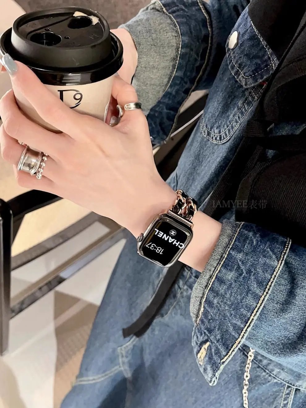 Apple Watch with Rose Gold Metal Link Bracelet Smartwatch - 26