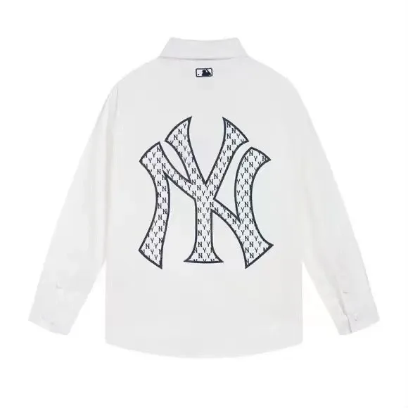 MLB New York Yankees Embroidered Logo Shirt Light Blue - 4