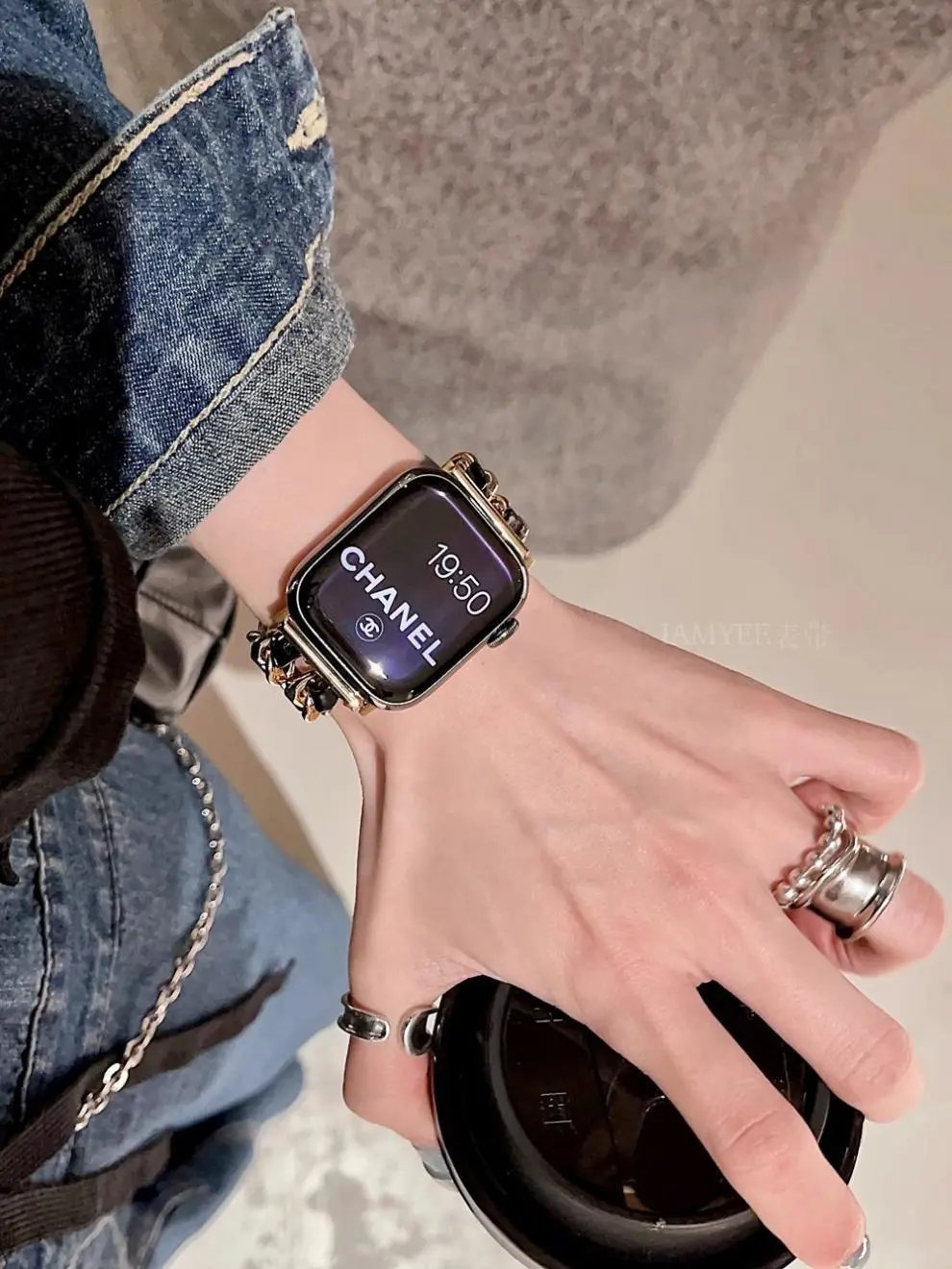 Apple Watch with Rose Gold Metal Link Bracelet Smartwatch - 42
