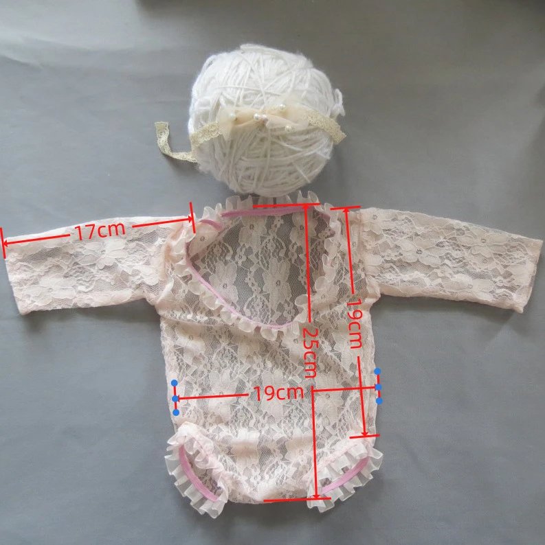 Design Lace Ruffled Bodysuit with Tulle Sleeves and Pearl Headband in Pink Underwear - 2