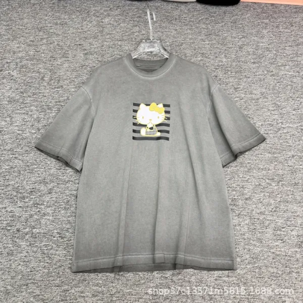 Hello Kitty Graphic Print Oversized Gray T-Shirt - 1
