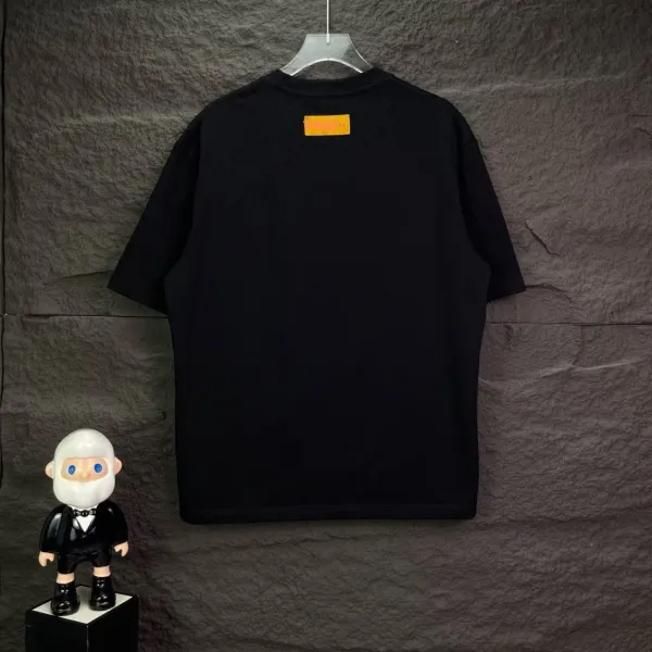 Louis Vuitton Monogram Cloud T-Shirt Black - 6