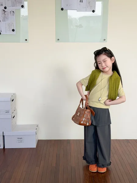 Design Short Sleeve T-Shirt in Sage Green with Tiered Lace Skirt Set - 40
