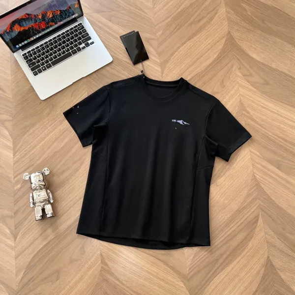 Arc'teryx Alpha SV Black T-Shirt - 1