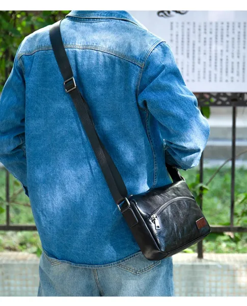 Design Vintage-Style Distressed Leather Crossbody Bag Black - 6