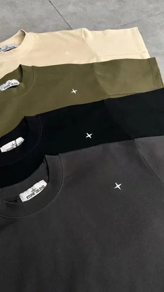 Design Minimalist Cross Logo T-Shirt Beige / Gray / Olive / Black Tops.t Shirts - 10
