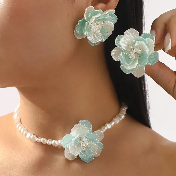 Design Floral Resin Crystal Stud Earrings Orange and Cream Jewelry - 6