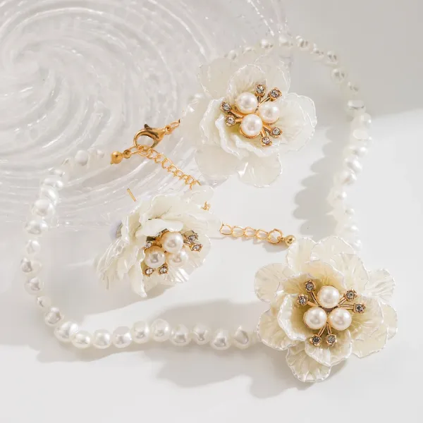 Design Floral Resin Crystal Stud Earrings Orange and Cream Jewelry - 39