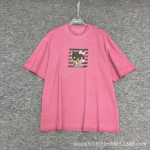 Hello Kitty Graphic Print Oversized Gray T-Shirt - 10
