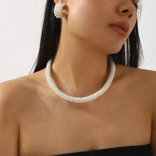 Design Pearl Cluster Necklace and Earrings Set White Jewelry - 9